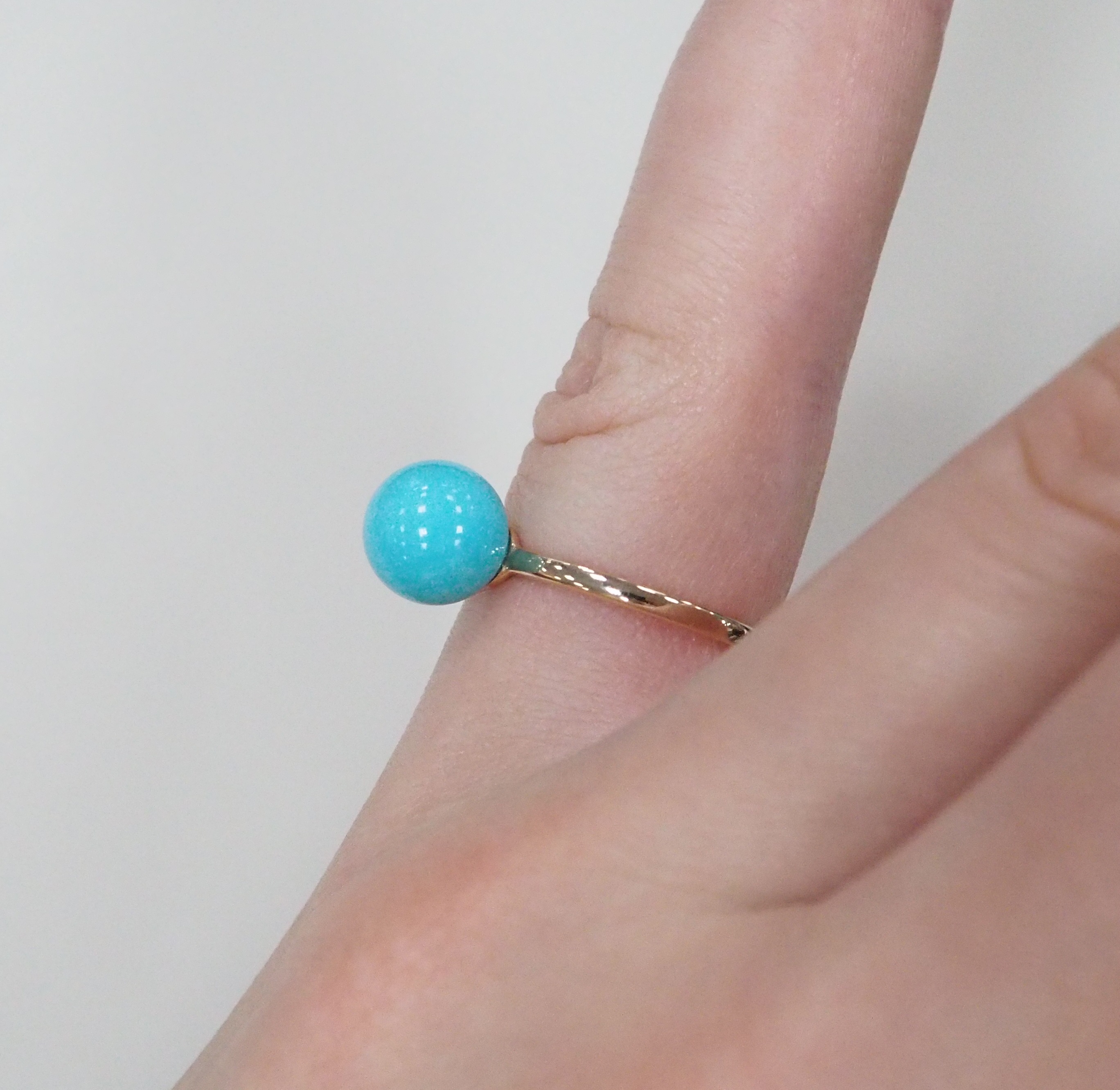 Кольцо из золота с бирюзой